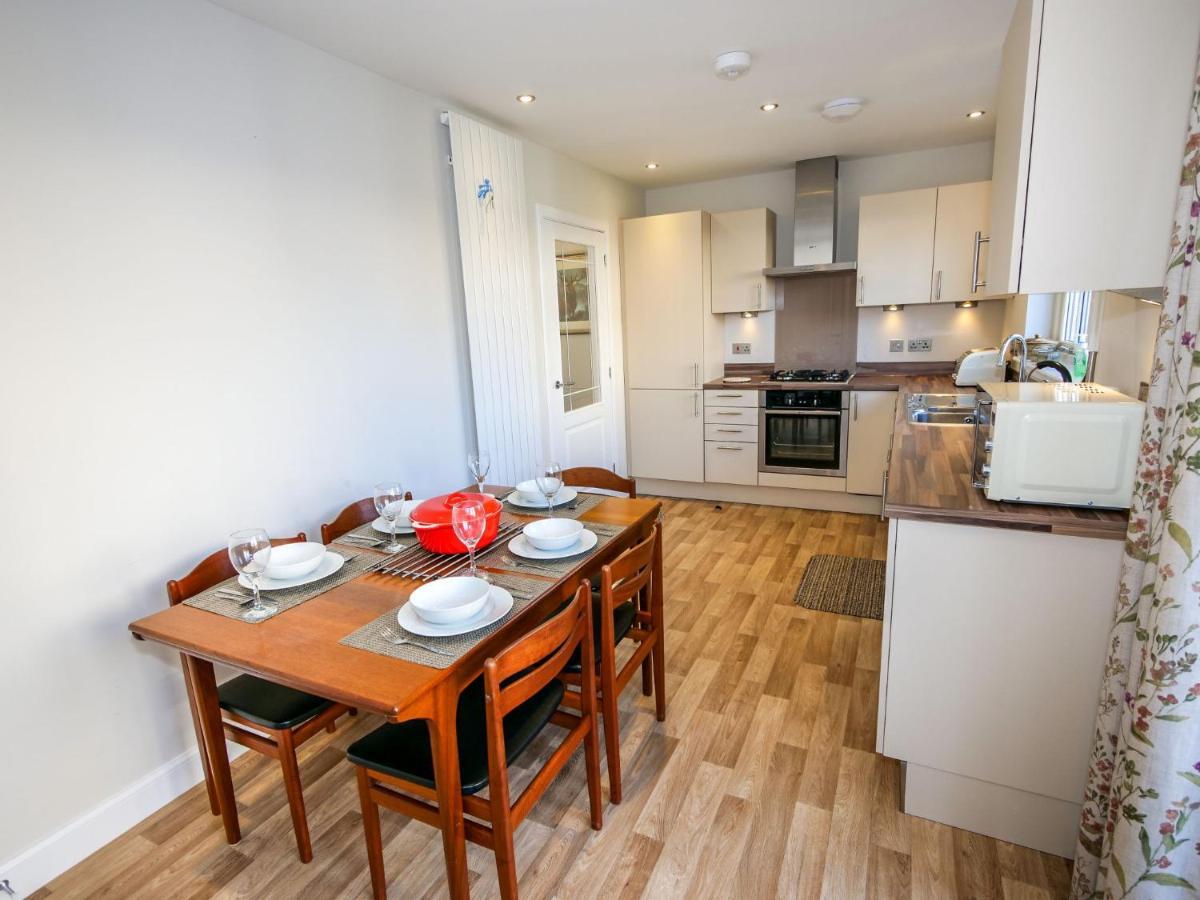 Holiday Home Devonvale Place By Interhome Kinross Exterior foto